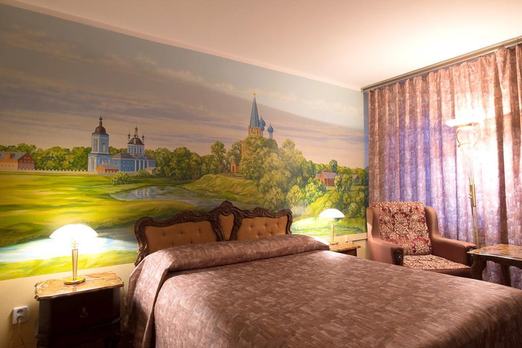 Club 27 Hotel Moscow Room photo